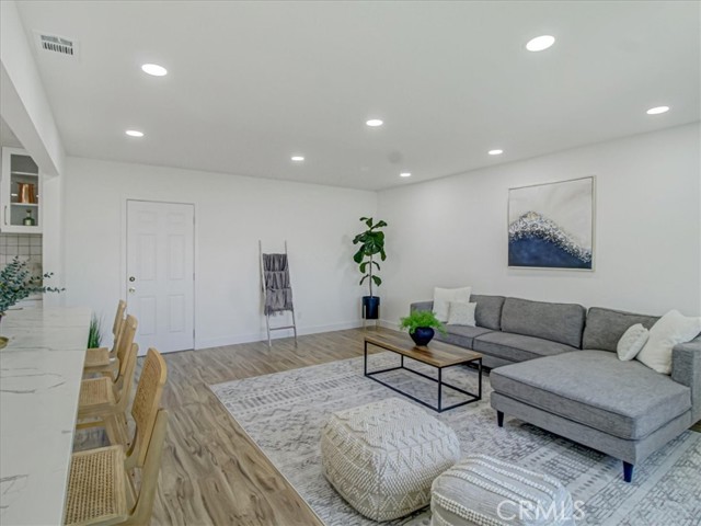 Detail Gallery Image 15 of 42 For 14028 Arcturus Ave, Gardena,  CA 90249 - 3 Beds | 2 Baths