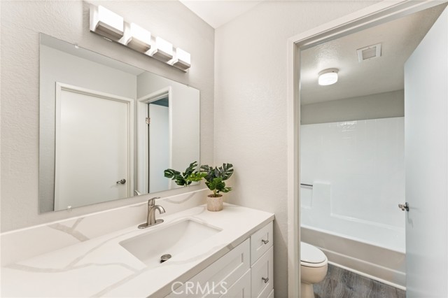 Detail Gallery Image 20 of 39 For 54 Corniche Dr #B,  Dana Point,  CA 92629 - 2 Beds | 2 Baths