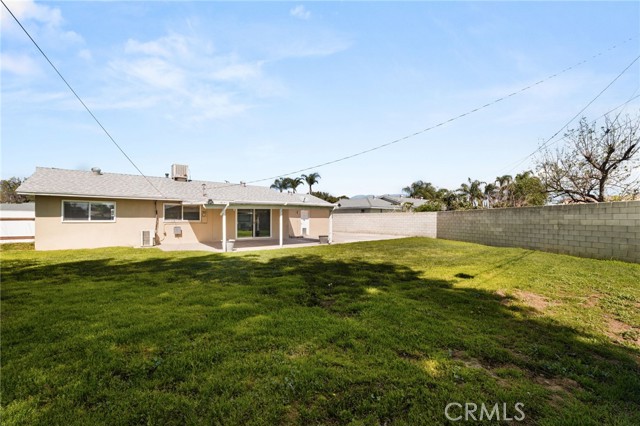 Detail Gallery Image 32 of 44 For 6661 Yucca Ave, Rialto,  CA 92376 - 3 Beds | 2 Baths