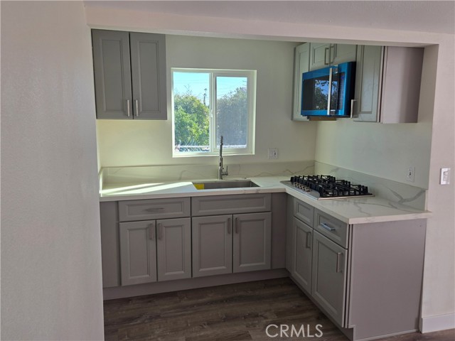 Detail Gallery Image 8 of 9 For 725 W K, Colton,  CA 92324 - – Beds | – Baths