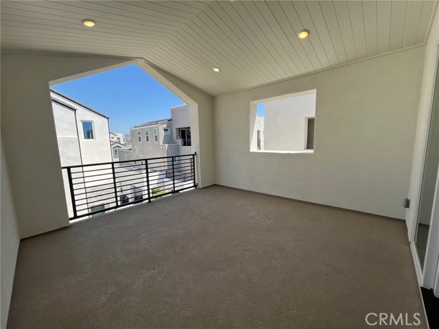 179 Sawbuck, Irvine CA: https://media.crmls.org/medias/7c68898b-0225-4a86-a30b-bd11a8fee5ac.jpg
