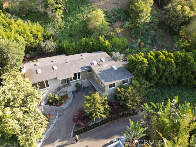 Detail Gallery Image 50 of 54 For 2412 Canyon Oak Dr, Los Angeles,  CA 90068 - 3 Beds | 2 Baths