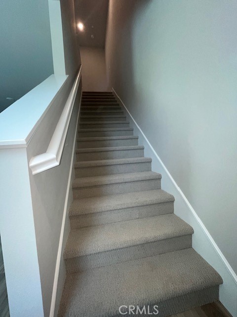 7256 Highwater Dr, Huntington Beach CA: https://media.crmls.org/medias/7c6a24e3-2c6b-4474-95e7-77dbe6294ddb.jpg