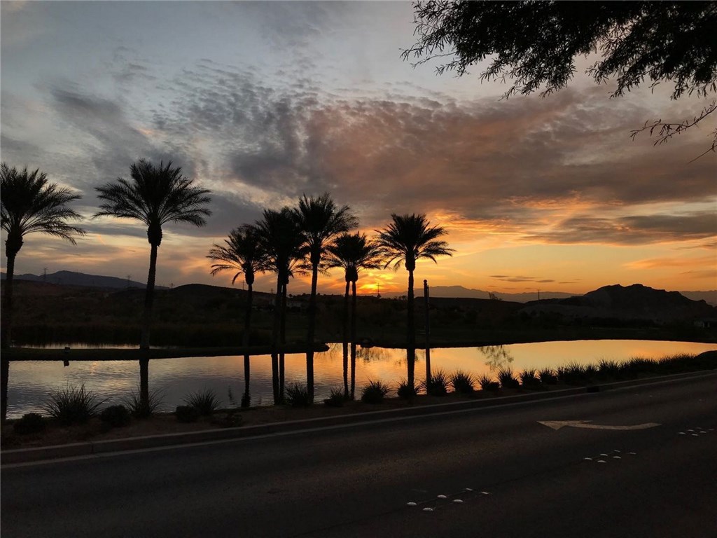 Detail Gallery Image 33 of 75 For 31 via Corvina(Lake Las Vegas, Henderson), –,  NV 89011 - 4 Beds | 3/1 Baths