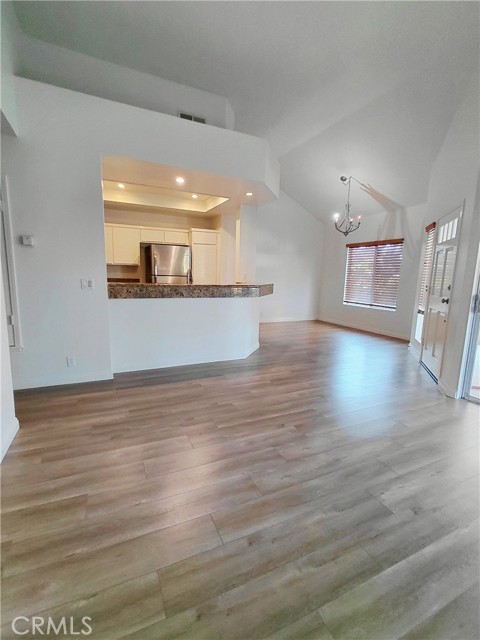 Detail Gallery Image 2 of 9 For 107 Lehigh Aisle, Irvine,  CA 92612 - 2 Beds | 2 Baths