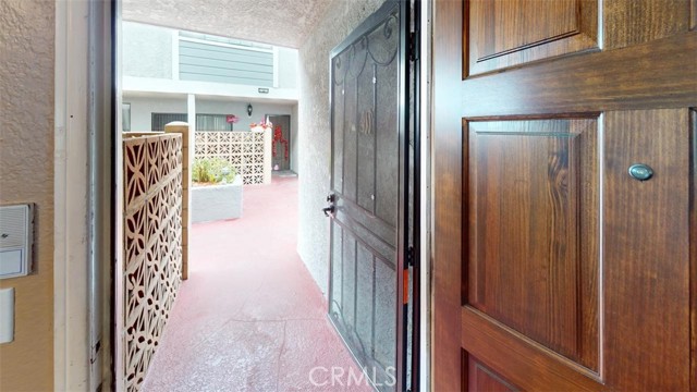 Image 13 of 33 For 4345 154th Street 11