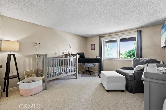 Detail Gallery Image 13 of 22 For 1425 Alpine Ln, Huntington Beach,  CA 92648 - 3 Beds | 2 Baths