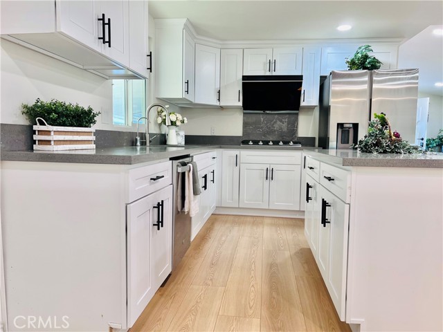 Detail Gallery Image 10 of 54 For 1560 S Otterbein Ave #44,  Rowland Heights,  CA 91748 - 3 Beds | 3 Baths