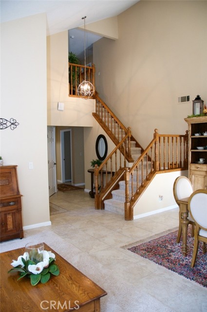 Detail Gallery Image 9 of 72 For 1740 N Berkeley Ave, Turlock,  CA 95382 - 5 Beds | 2/1 Baths