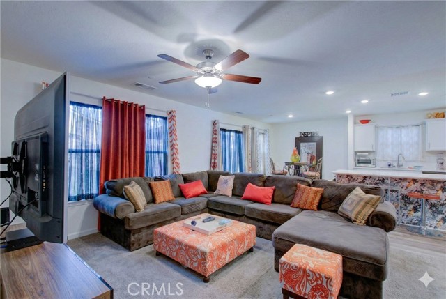 Detail Gallery Image 7 of 21 For 295 Bryce Canyon Ct, Merced,  CA 95341 - 4 Beds | 2 Baths