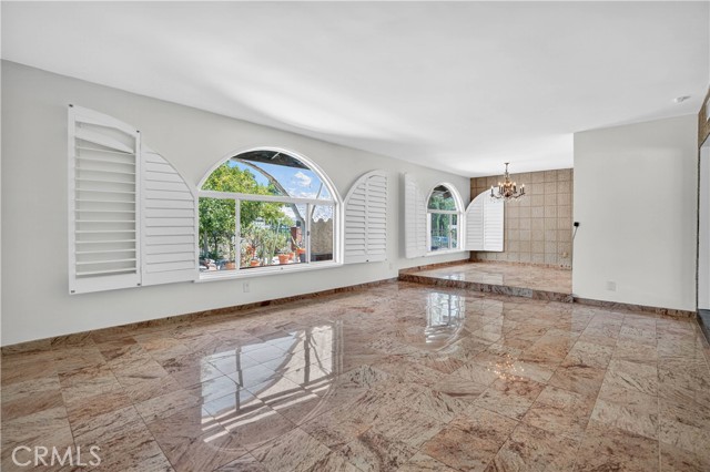 17558 Lahey Street, Granada Hills CA: https://media.crmls.org/medias/7c6f2c2c-e645-45c0-b5fc-37161d0b19ff.jpg