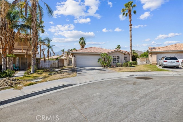 Detail Gallery Image 3 of 15 For 79195 Laurie Ct, La Quinta,  CA 92253 - 4 Beds | 2 Baths