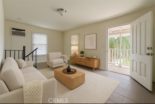 Detail Gallery Image 3 of 17 For 1716 Glen Ave, Pasadena,  CA 91103 - 2 Beds | 1 Baths