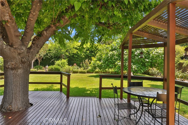 Detail Gallery Image 31 of 38 For 8944 Amestoy Ave, –,  CA 91324 - 3 Beds | 2 Baths