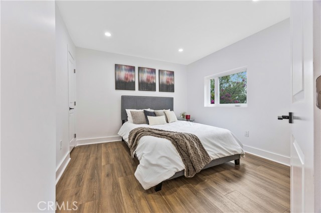 3135 Minnesota Street, Los Angeles CA: https://media.crmls.org/medias/7c70769e-595f-4e2d-8a5f-880182a15327.jpg