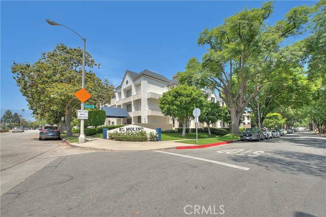 Detail Gallery Image 49 of 51 For 300 N El Molino Ave #118,  Pasadena,  CA 91101 - 2 Beds | 2 Baths