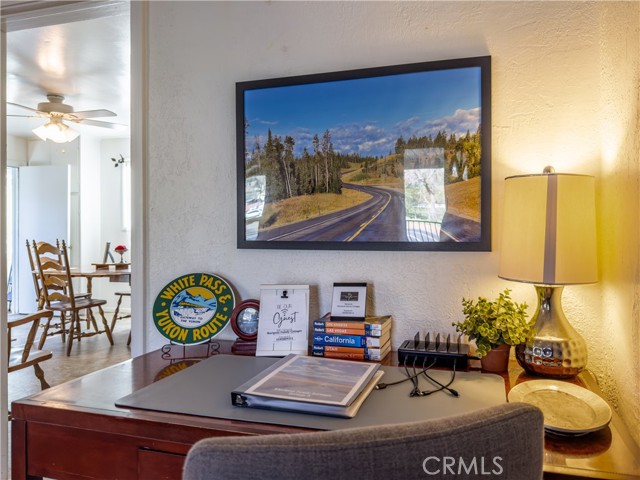 Detail Gallery Image 8 of 62 For 5275 State Highway 49, Mariposa,  CA 95338 - 4 Beds | 2 Baths