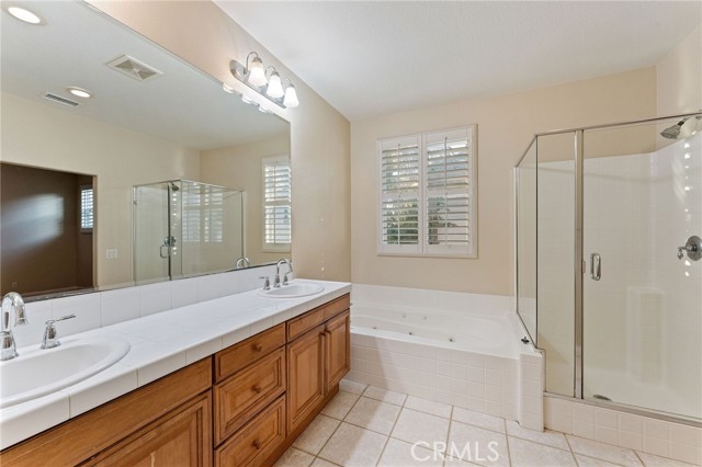 Detail Gallery Image 21 of 37 For 204 Windy, Tustin,  CA 92782 - 3 Beds | 2/1 Baths