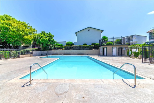 Detail Gallery Image 24 of 28 For 8132 Keith Grn, Buena Park,  CA 90621 - 3 Beds | 2/1 Baths