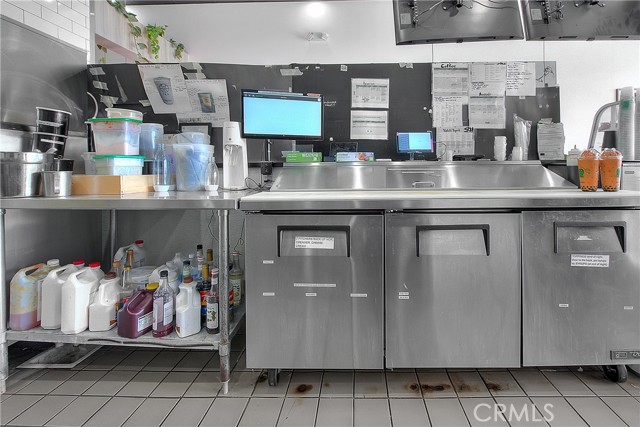 1889 University Avenue, California, ,Business Opportunity,For Sale,1889 University Avenue,CRPW24168494