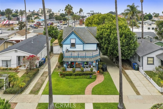 323 Francisca Avenue, Redondo Beach, California 90277, ,Residential Income,Sold,Francisca,SB21241963