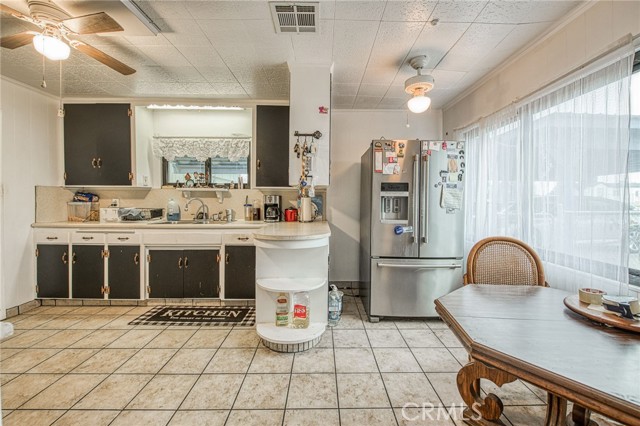 Detail Gallery Image 19 of 75 For 6729 W Clinton Ave, Fresno,  CA 93723 - 5 Beds | 3 Baths