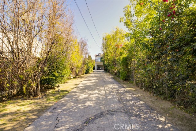 Image 3 of 50 For 6648 Gaviota Avenue