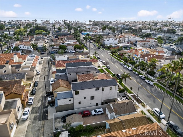 Detail Gallery Image 50 of 58 For 520 11th St, Huntington Beach,  CA 92648 - 3 Beds | 3/1 Baths
