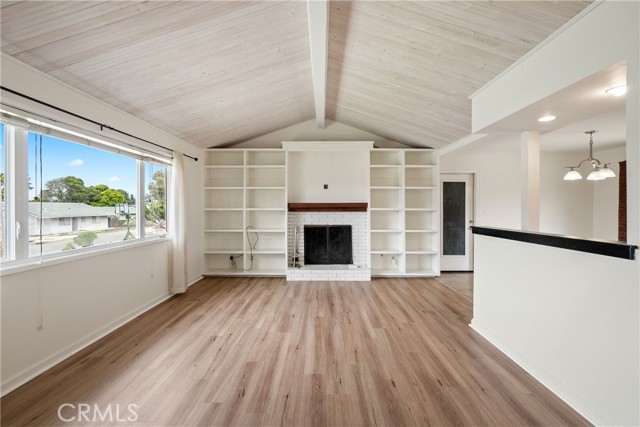 733 Manzanita Drive, Los Osos CA: https://media.crmls.org/medias/7c75888c-f92b-47ce-a375-cb8c10e10cfe.jpg