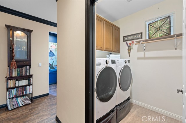 Detail Gallery Image 15 of 30 For 10705 Topiary Dr, Bakersfield,  CA 93306 - 3 Beds | 2 Baths