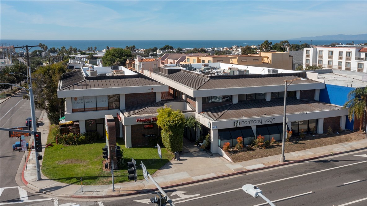 901 N Pacific Coast, Redondo Beach, California 90277, ,Commercial Lease,For Rent,901 N Pacific Coast,CRSB23230398