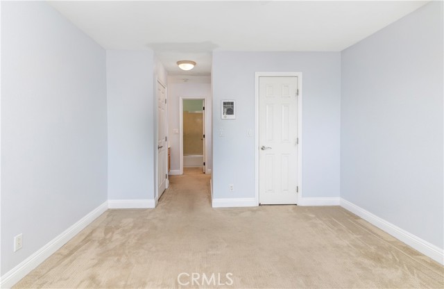 3535 205 Madison Ave, San Diego CA: https://media.crmls.org/medias/7c78c7fa-b536-4140-a5f7-005cb765fa70.jpg