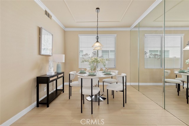 Detail Gallery Image 10 of 37 For 9 Baroque Way, Lake Forest,  CA 92610 - 5 Beds | 2/1 Baths