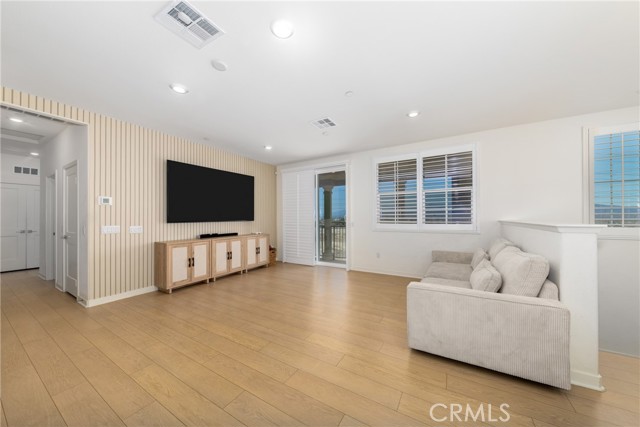 Detail Gallery Image 9 of 42 For 8243 Spirit St, Chino,  CA 91708 - 3 Beds | 2 Baths