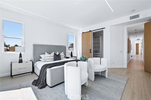 309 8th Street, Huntington Beach CA: https://media.crmls.org/medias/7c7b1193-bc62-466b-a86d-acae0f8e698f.jpg