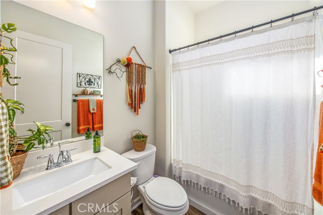 Detail Gallery Image 4 of 20 For 11145 Fourleaf Ct, Corona,  CA 92883 - 2 Beds | 2 Baths