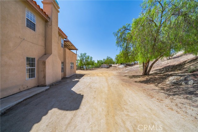 Detail Gallery Image 47 of 63 For 17234 Gamble Ave, Riverside,  CA 92504 - 5 Beds | 3 Baths