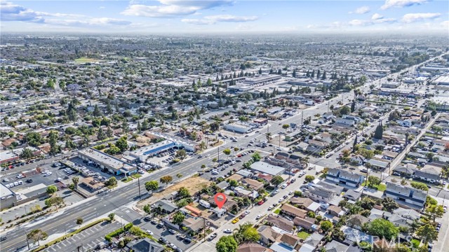 1704 W 2nd Street, Santa Ana CA: https://media.crmls.org/medias/7c7b5892-81cd-4604-a006-7cc3a645cbfa.jpg