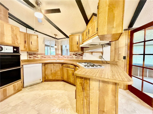 Detail Gallery Image 7 of 29 For 33600 Calimesa Blvd #37,  Yucaipa,  CA 92399 - 2 Beds | 2 Baths