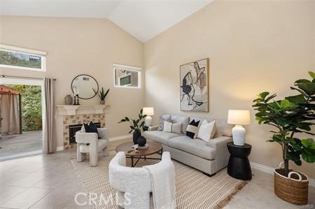 Detail Gallery Image 3 of 12 For 17 Spicewood, Aliso Viejo,  CA 92656 - 3 Beds | 2 Baths