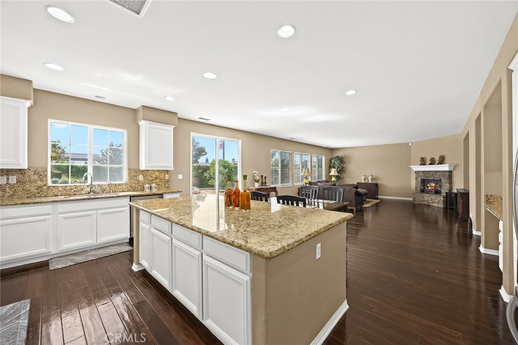 MLS #WS25168725 img 11