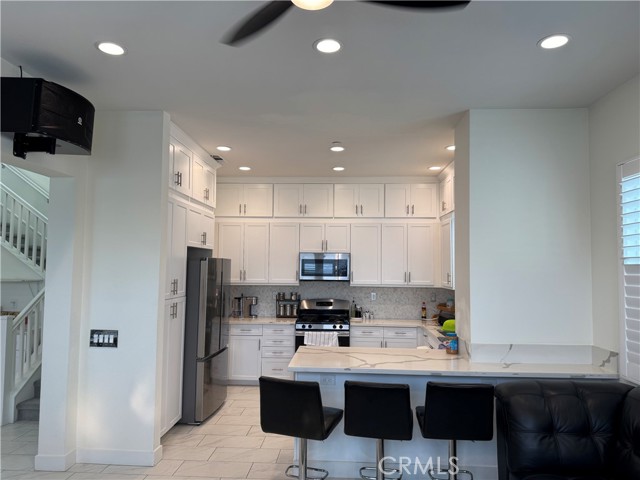 526 W Tribella Court, Santa Ana CA: https://media.crmls.org/medias/7c7c6d98-affc-4089-b388-914635c240cc.jpg