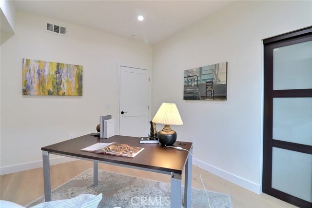 4850 Buchanan, Los Angeles CA: https://media.crmls.org/medias/7c7cd4aa-59f5-4d40-8b99-8499ae4a07e1.jpg