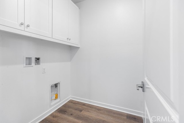 980 N Tangent Privado, Ontario CA: https://media.crmls.org/medias/7c7d39fe-14a9-4cee-acd8-327524138021.jpg