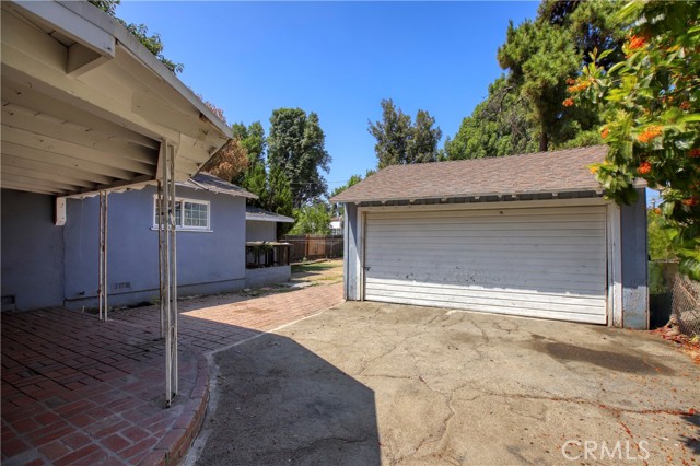 Detail Gallery Image 17 of 22 For 7339 Baird Ave, Reseda,  CA 91335 - 3 Beds | 1 Baths