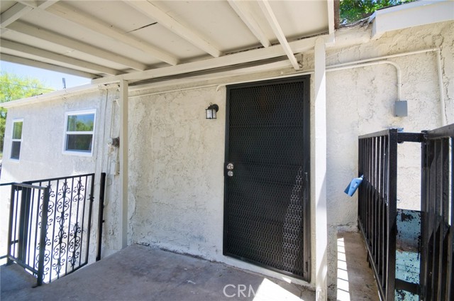 Detail Gallery Image 6 of 16 For 2028 N Marianna Ave, Los Angeles,  CA 90032 - 1 Beds | 1 Baths