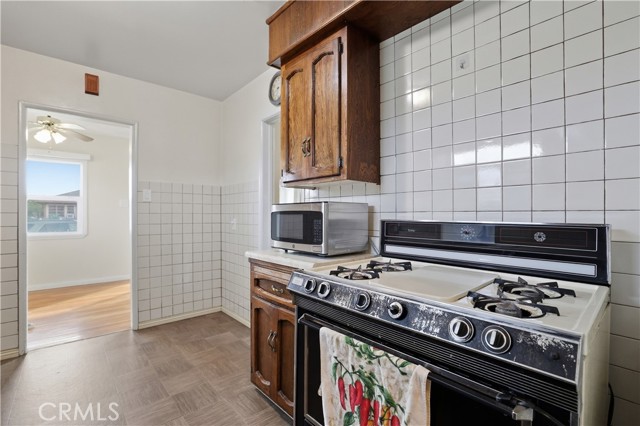 Detail Gallery Image 10 of 39 For 1166 Cummings, San Bernardino,  CA 92411 - 3 Beds | 2 Baths