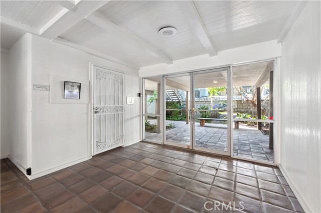 Detail Gallery Image 2 of 29 For 3656 Garnet St #326,  Torrance,  CA 90503 - 1 Beds | 1 Baths