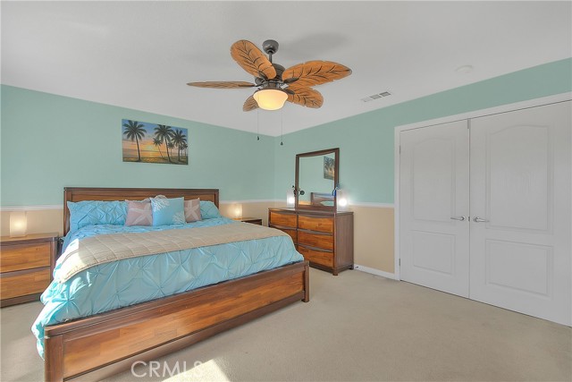 Image 36 of 62 For 40688 La Salle