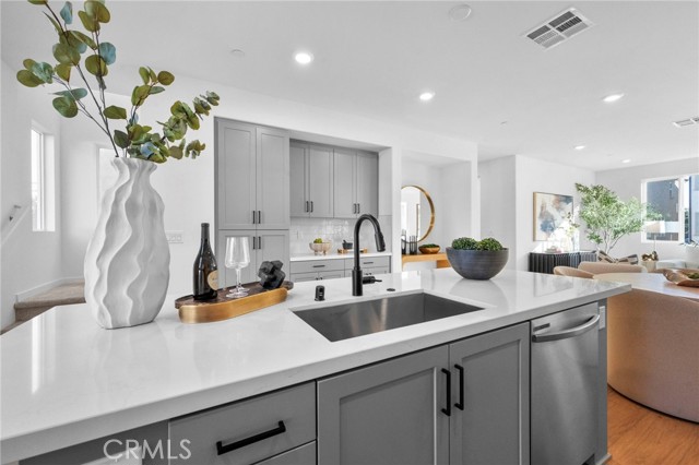 Detail Gallery Image 28 of 49 For 11741 Rose Drive, Garden Grove,  CA 92840 - 4 Beds | 3/1 Baths